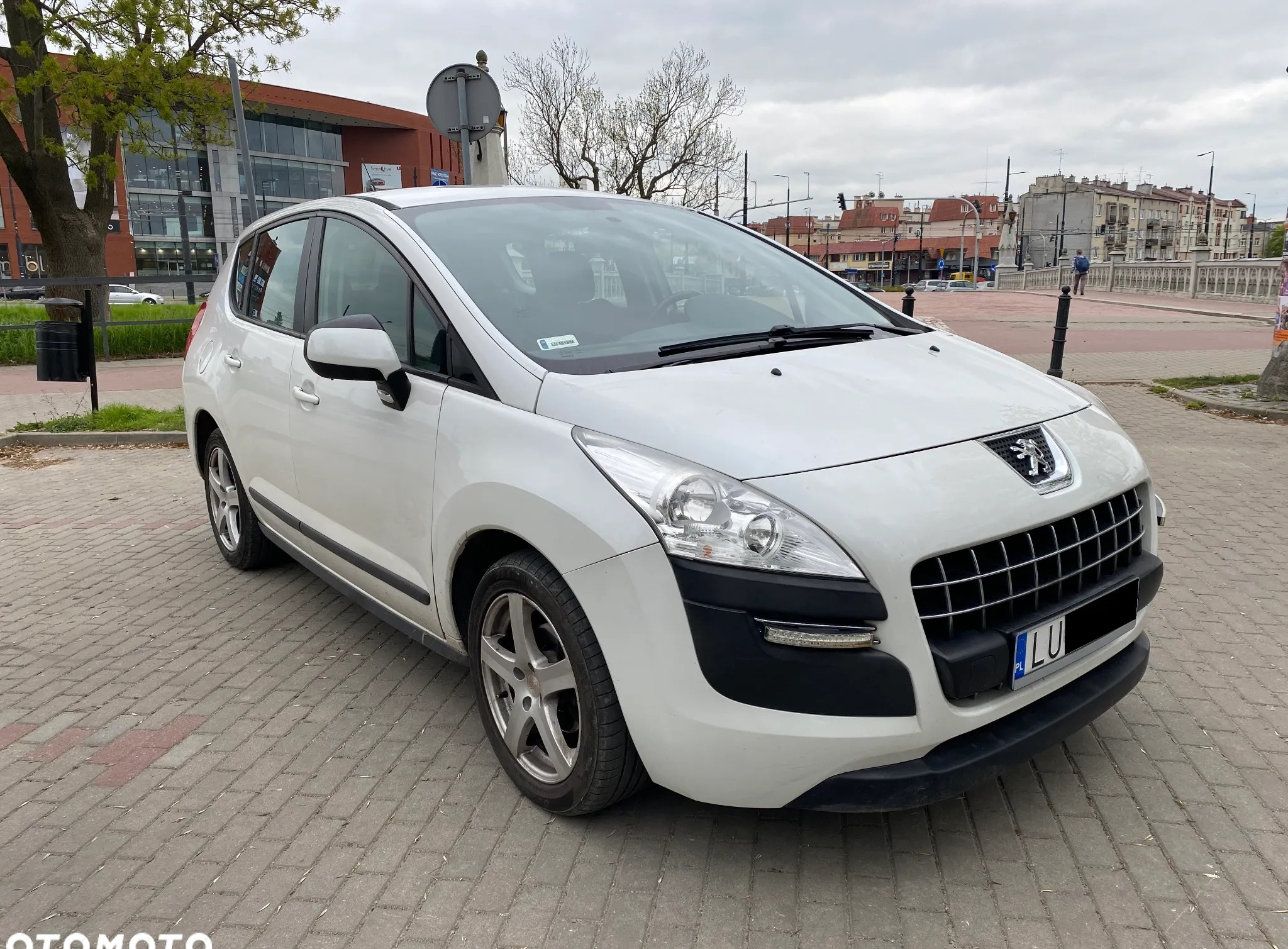 Peugeot 3008 cena 23900 przebieg: 140000, rok produkcji 2011 z Piaski małe 79